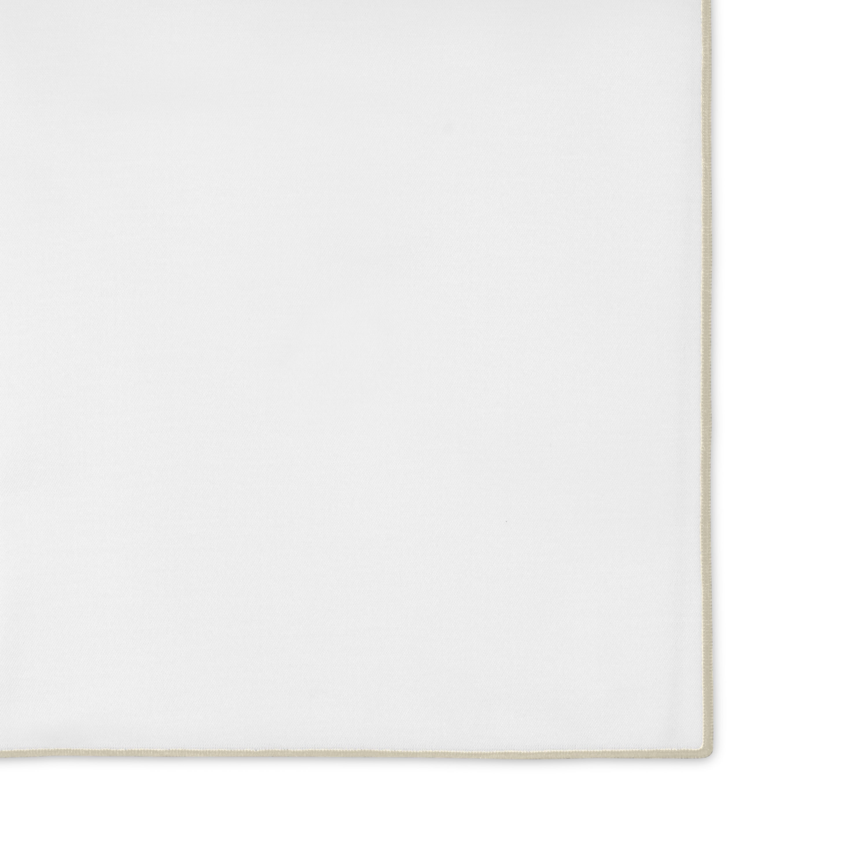 Arlo Table Runner