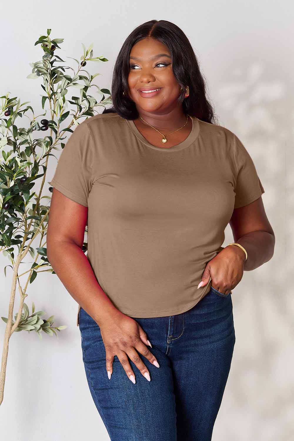 Basic Bae Full Size Round Neck Short Sleeve T-shirt