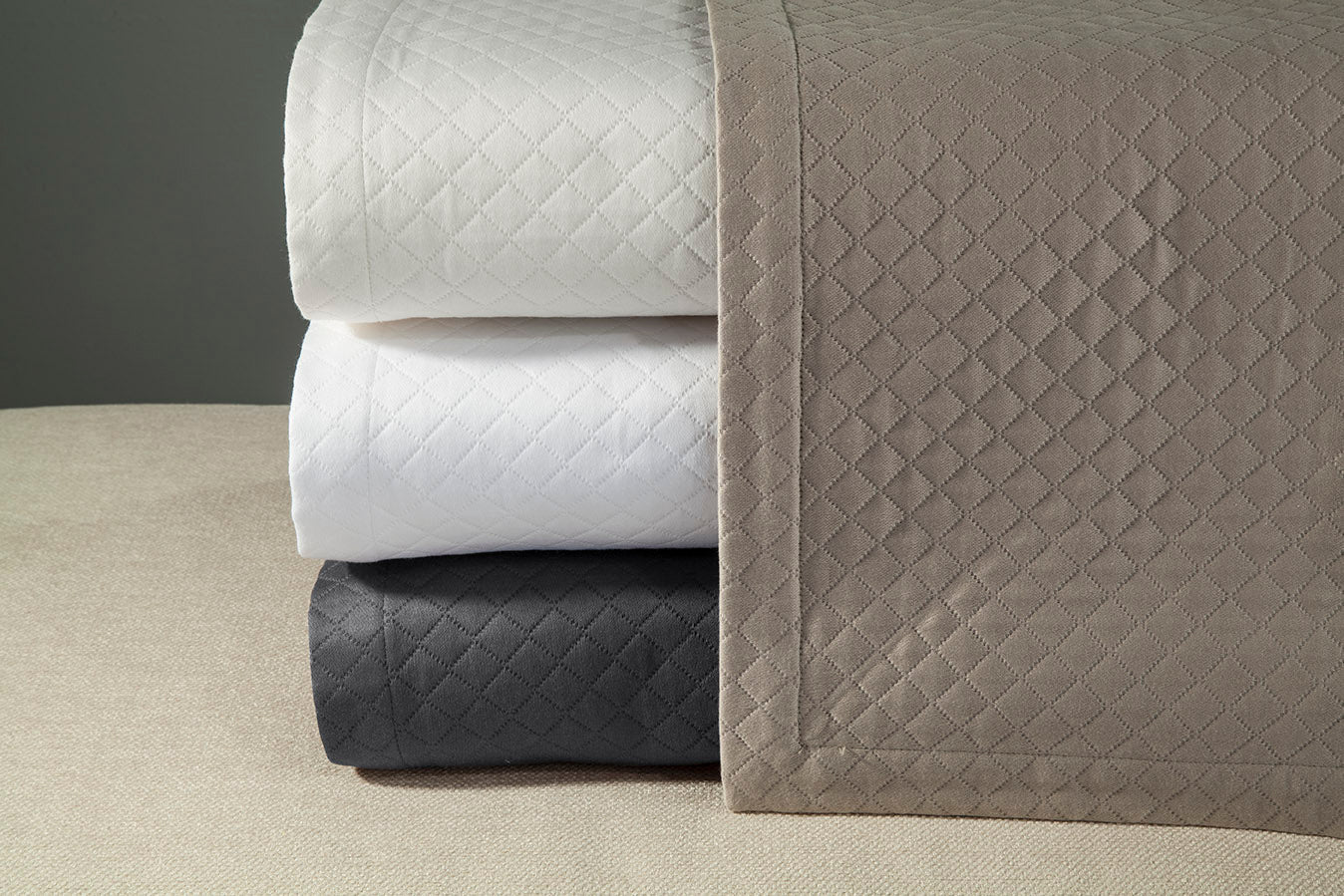 Diamante Yardage
