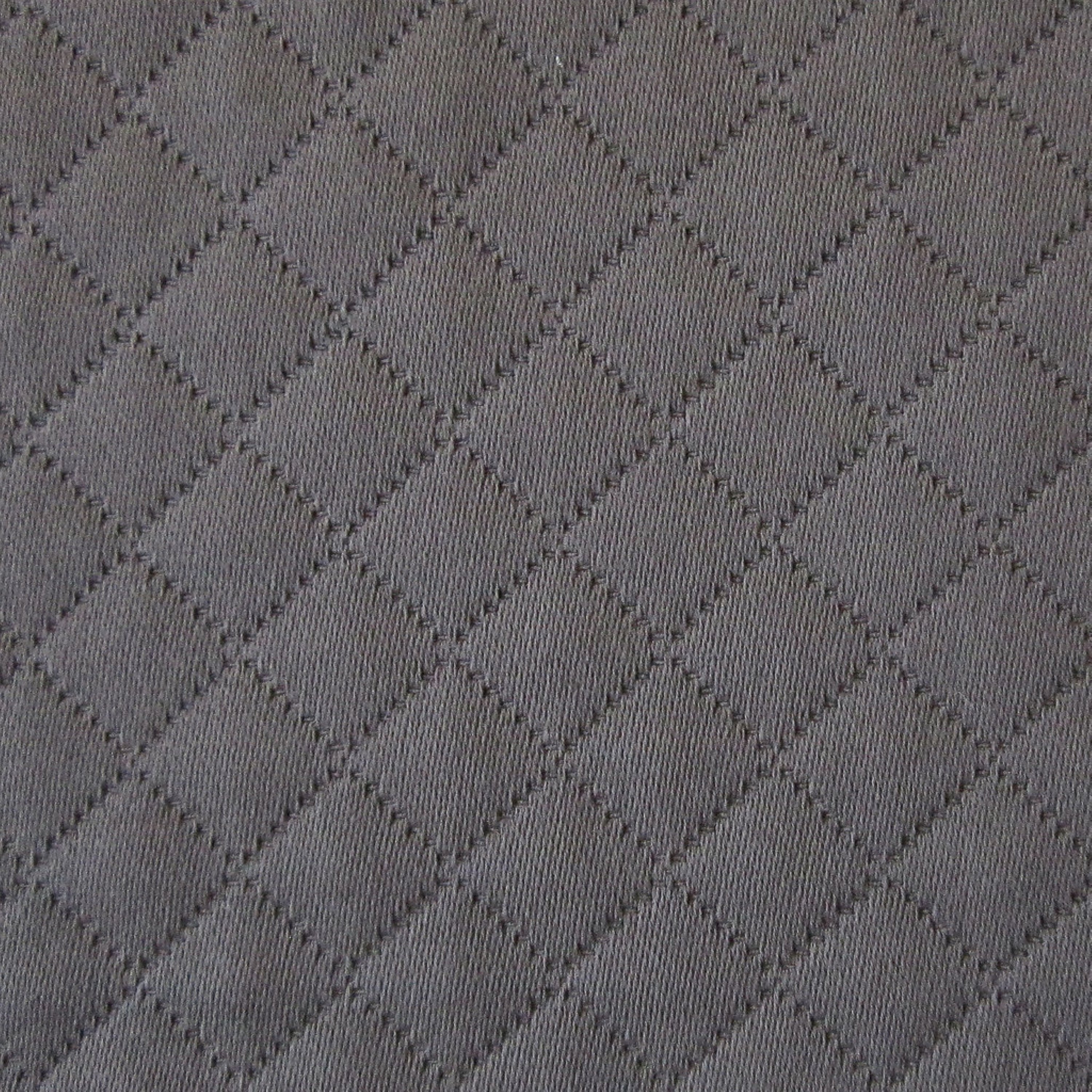 Diamante Yardage