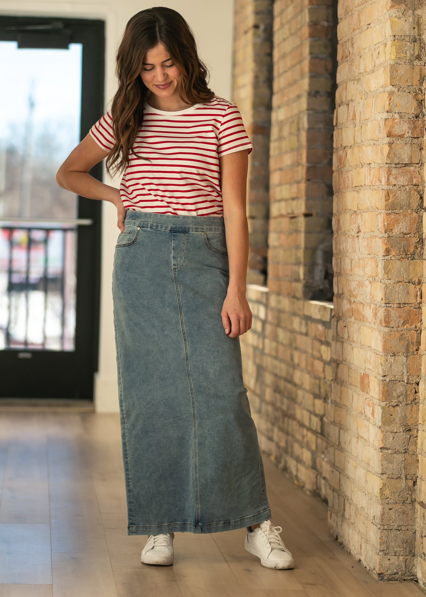 Donna Classic Wash Maxi Denim Skirt | Includes Plus Size
