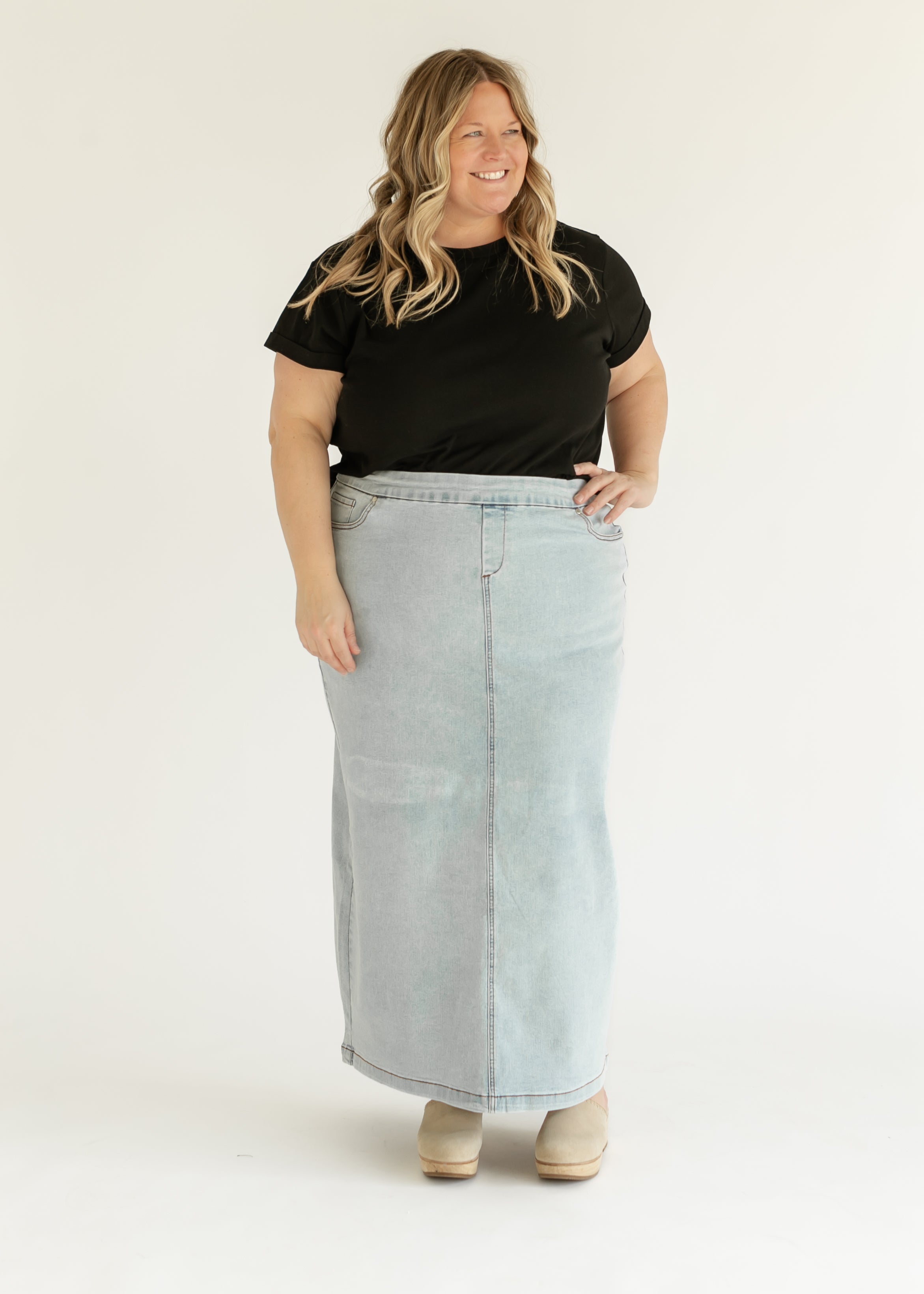 Donna Light Wash Maxi Denim Skirt - Final Sale | Includes Plus Size