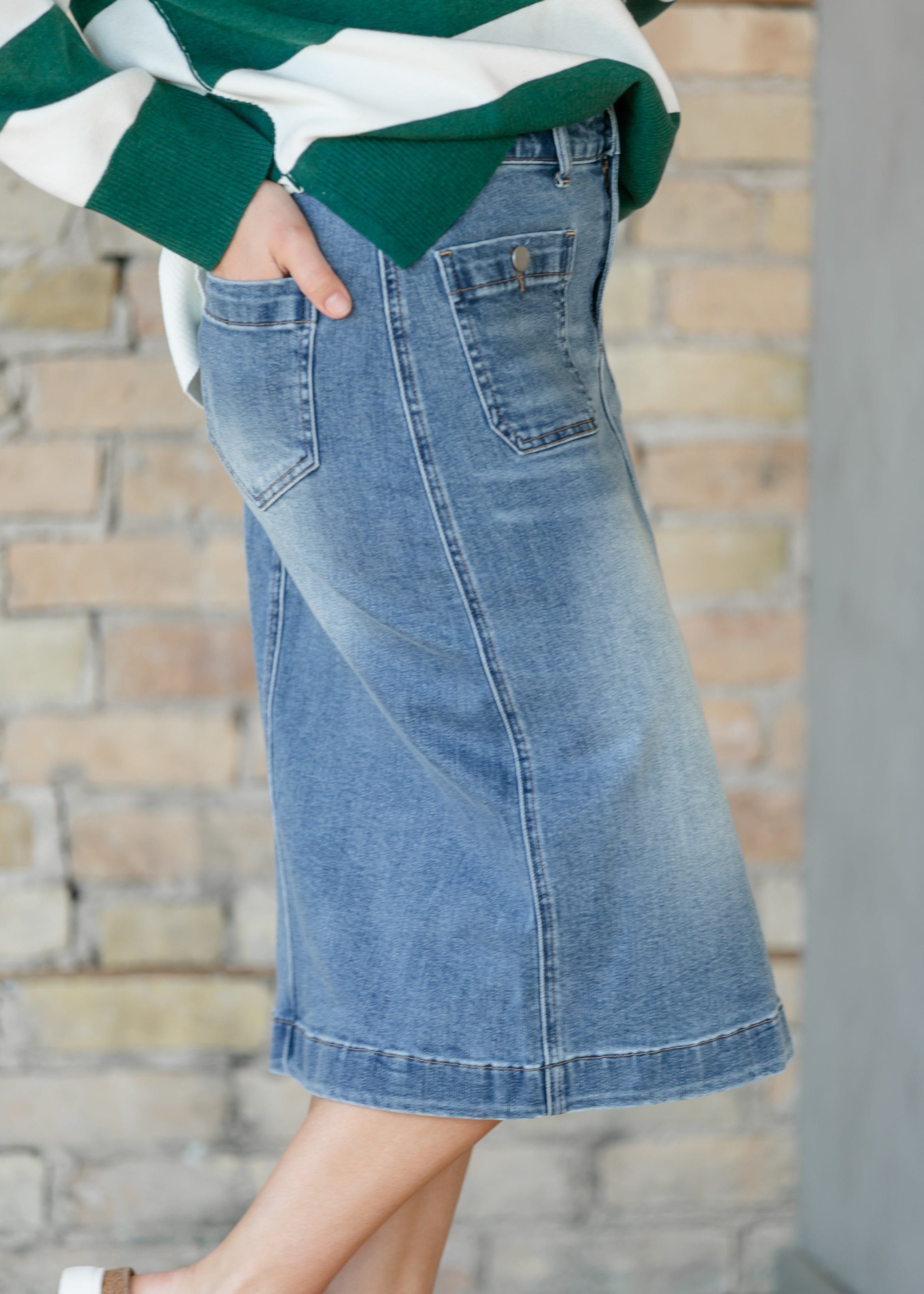 Elin Front Pocket Midi Skirt
