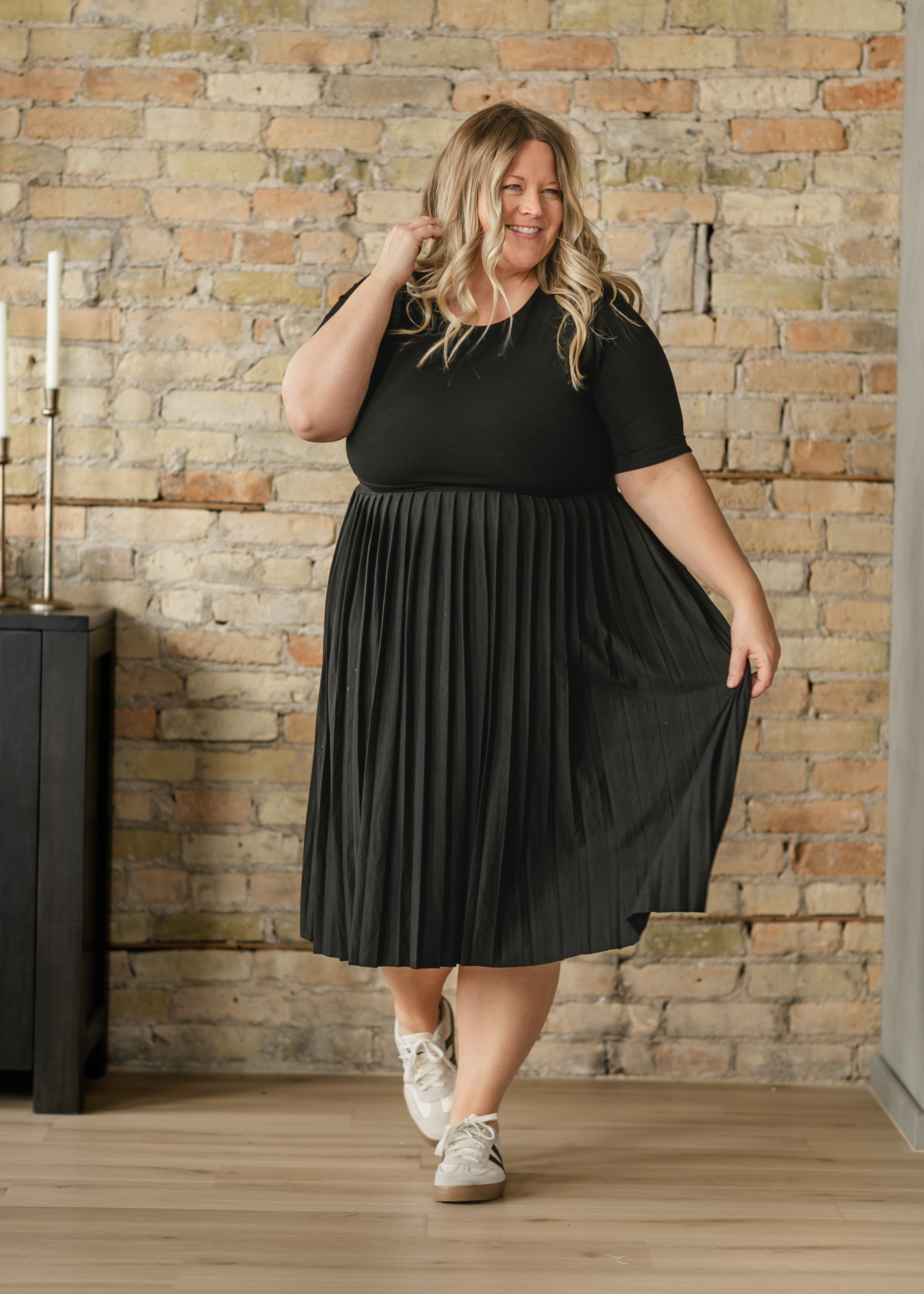 Emersyn Black Pleated Midi Dress