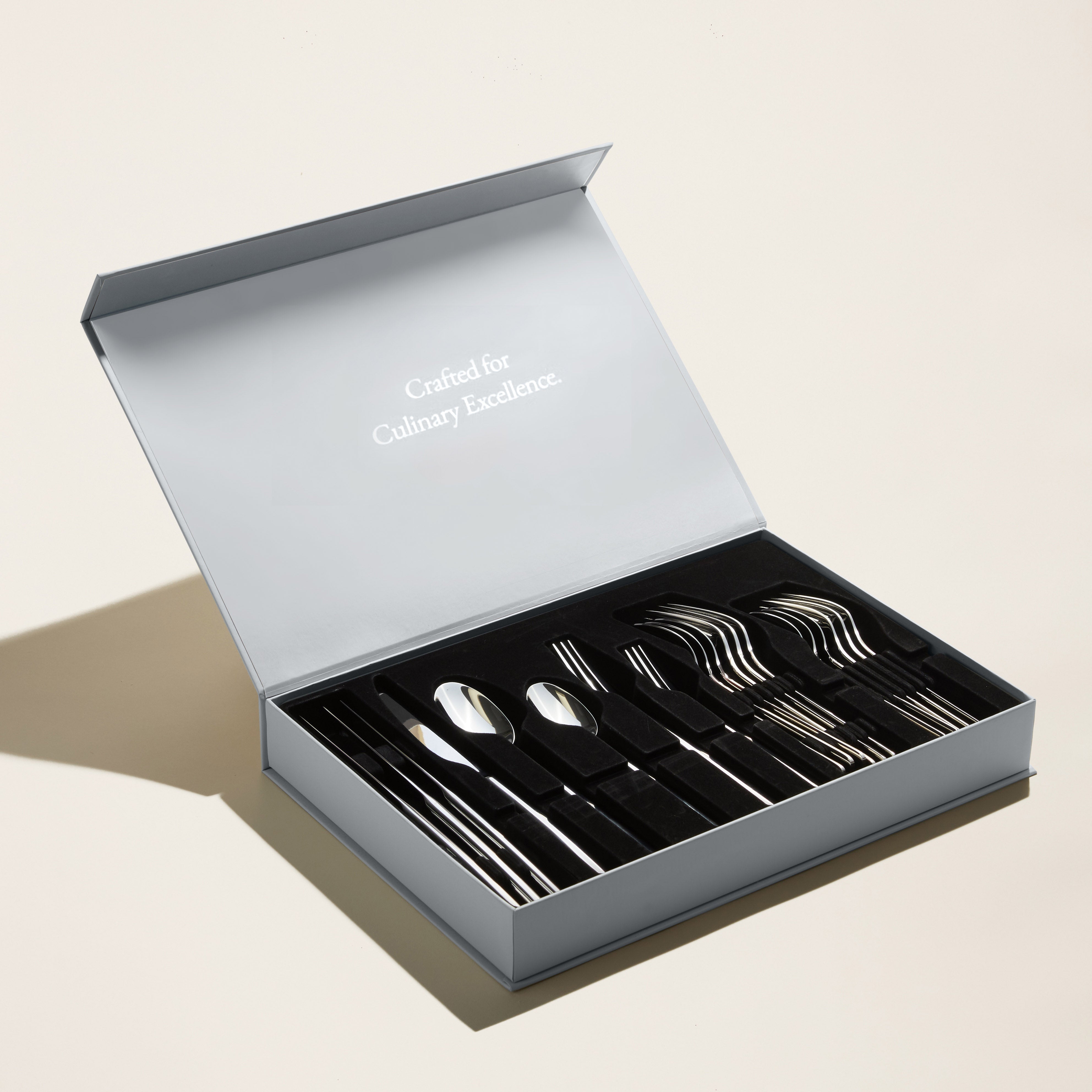 Emilia Mirror 20-piece Flatware Set