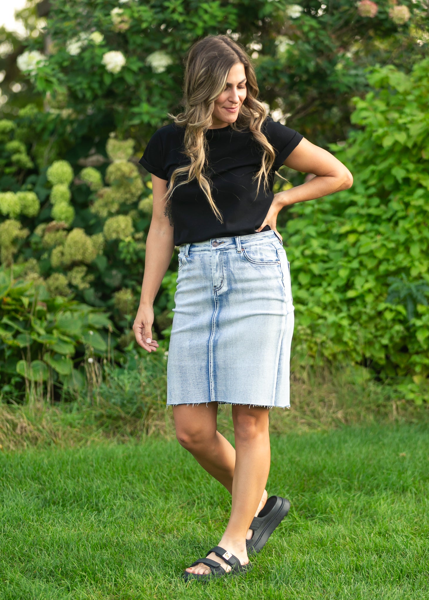 Frankie Light Wash Raw Hem Midi Skirt
