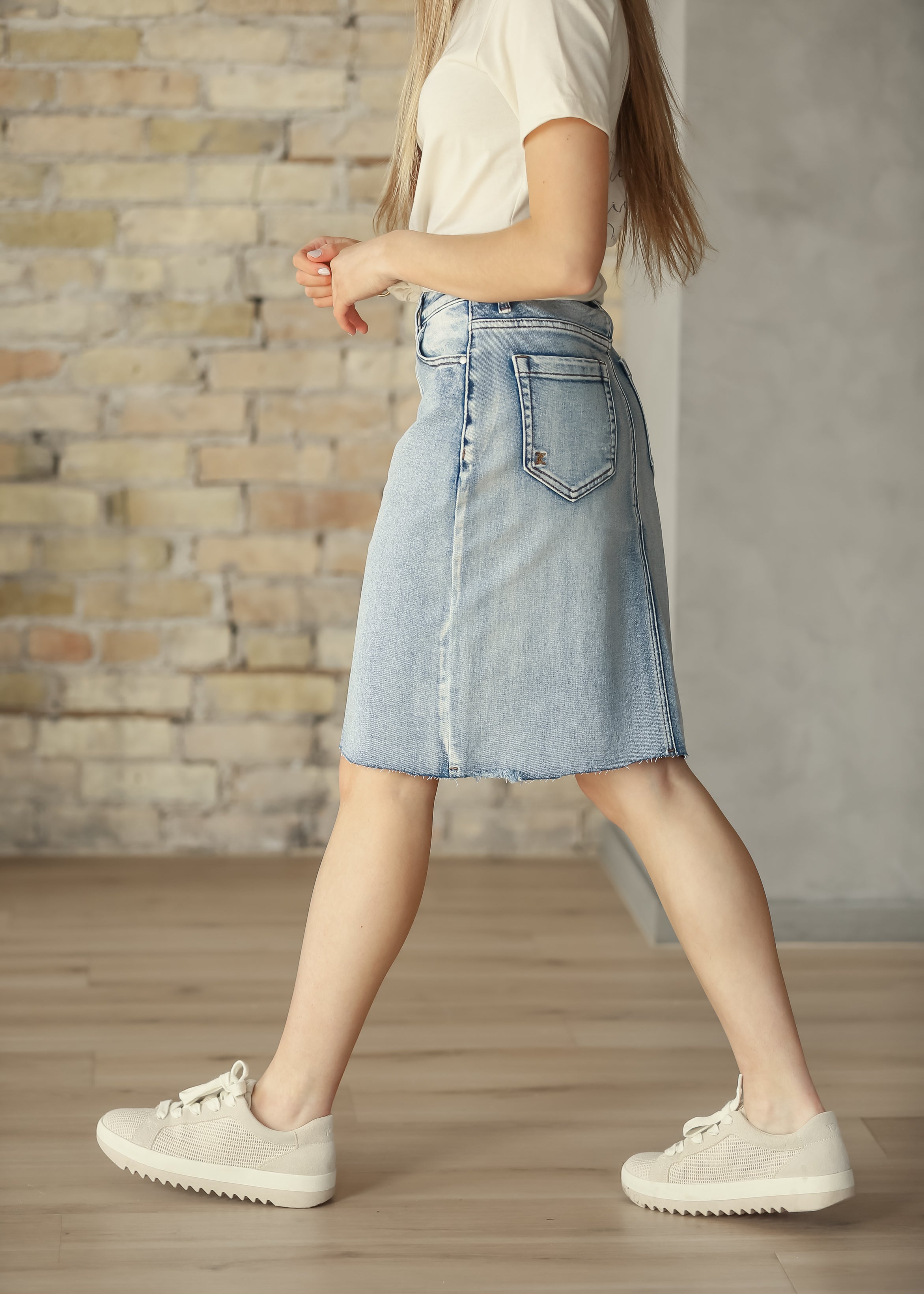 Frankie Light Wash Raw Hem Midi Skirt