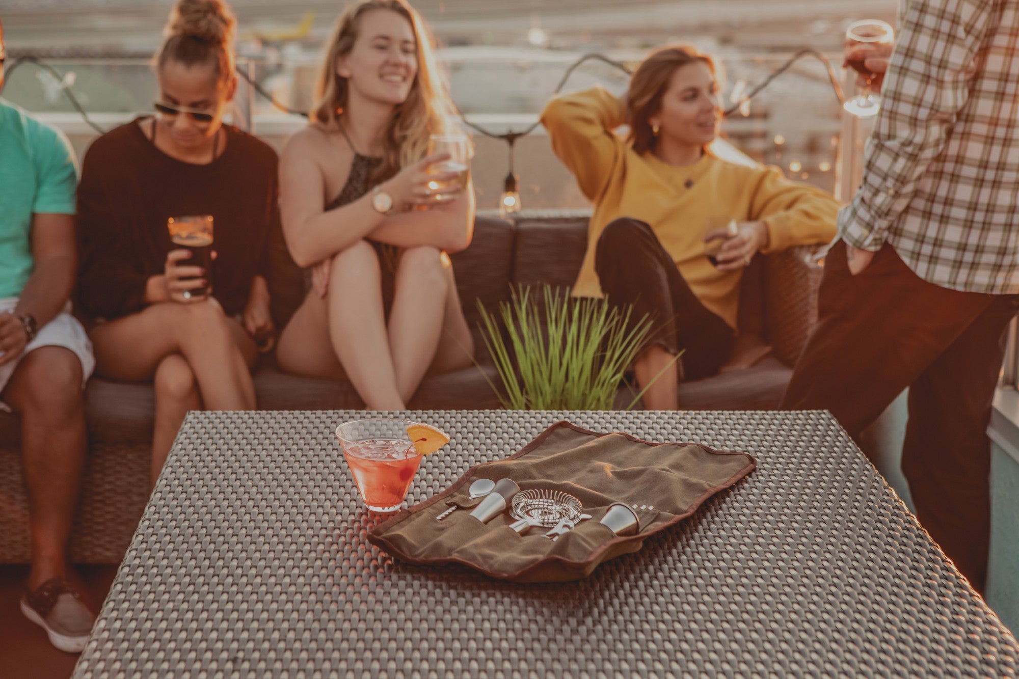 10-piece Bar Tool Roll Up Kit