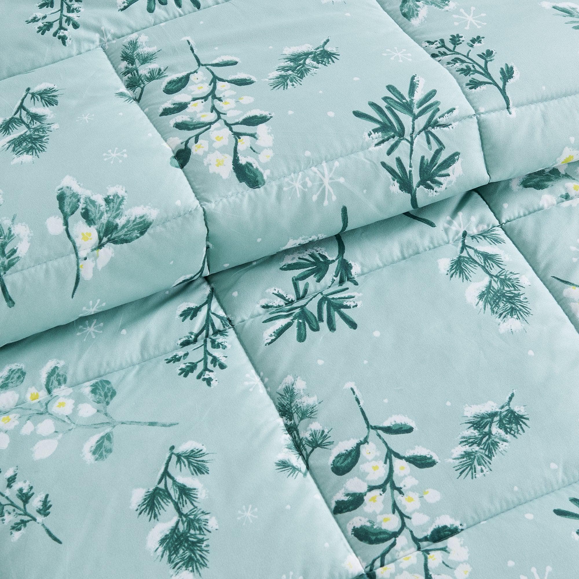 Reversible Christmas Comforter And Sham Set - Holiday / Lodge Odette Collection