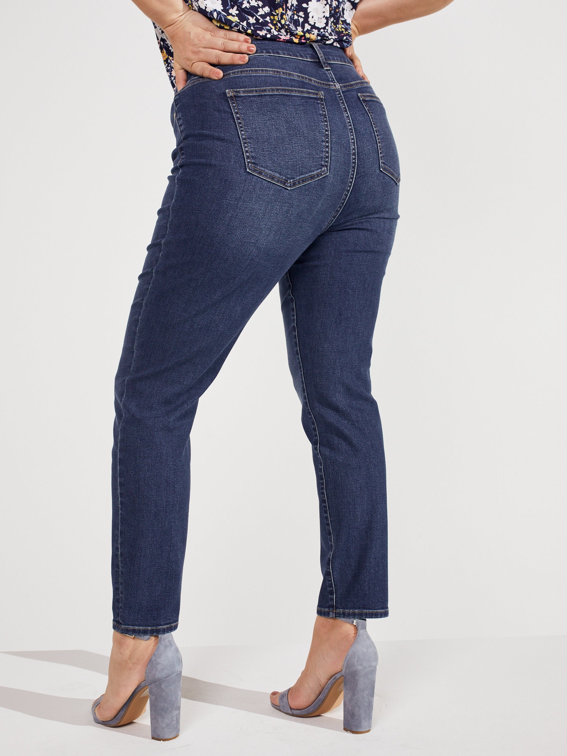 Signature Skinny 5 Pocket Denim Jean - Plus – Stein Mart