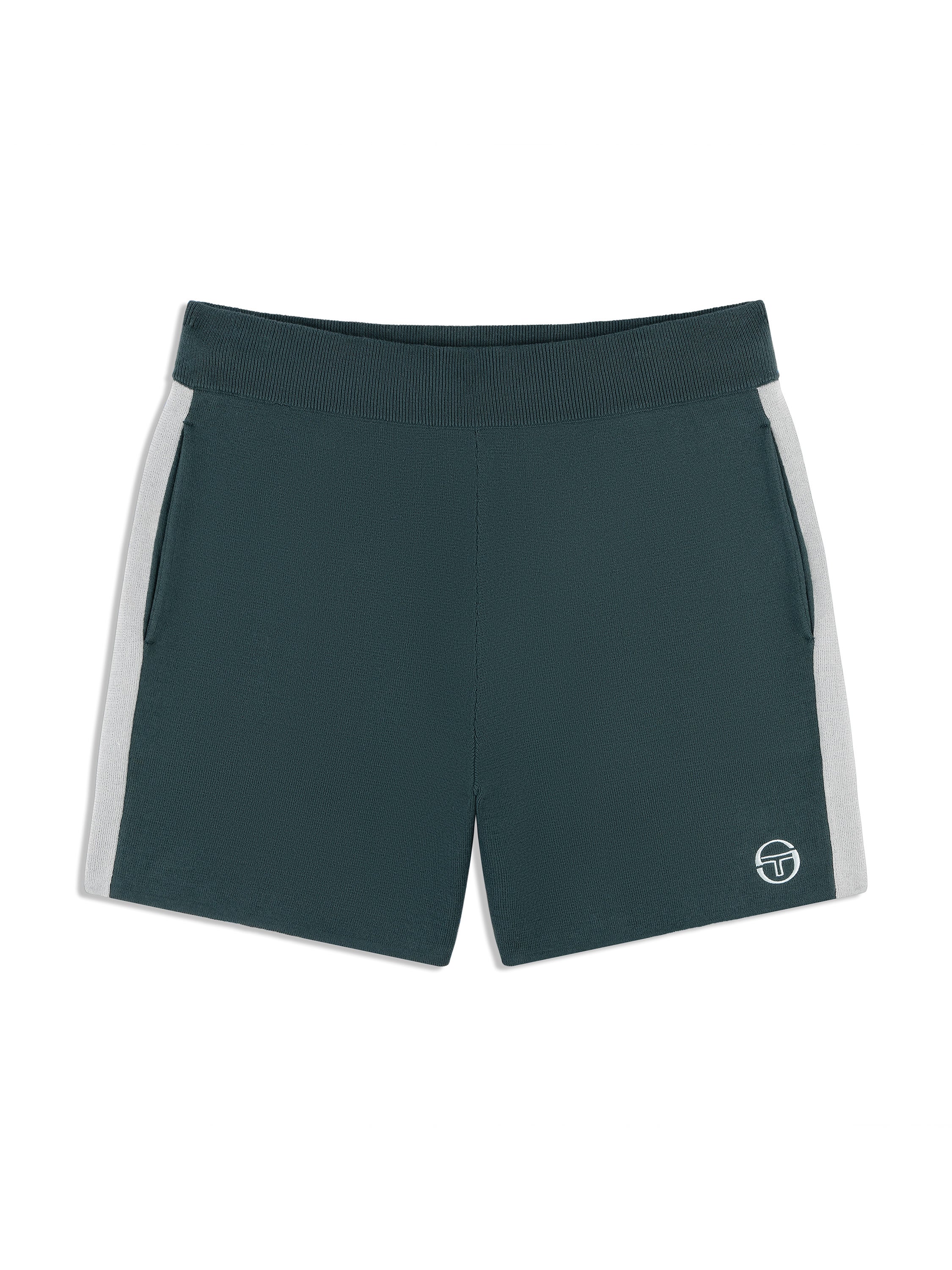 Giovane Short in Green Gables