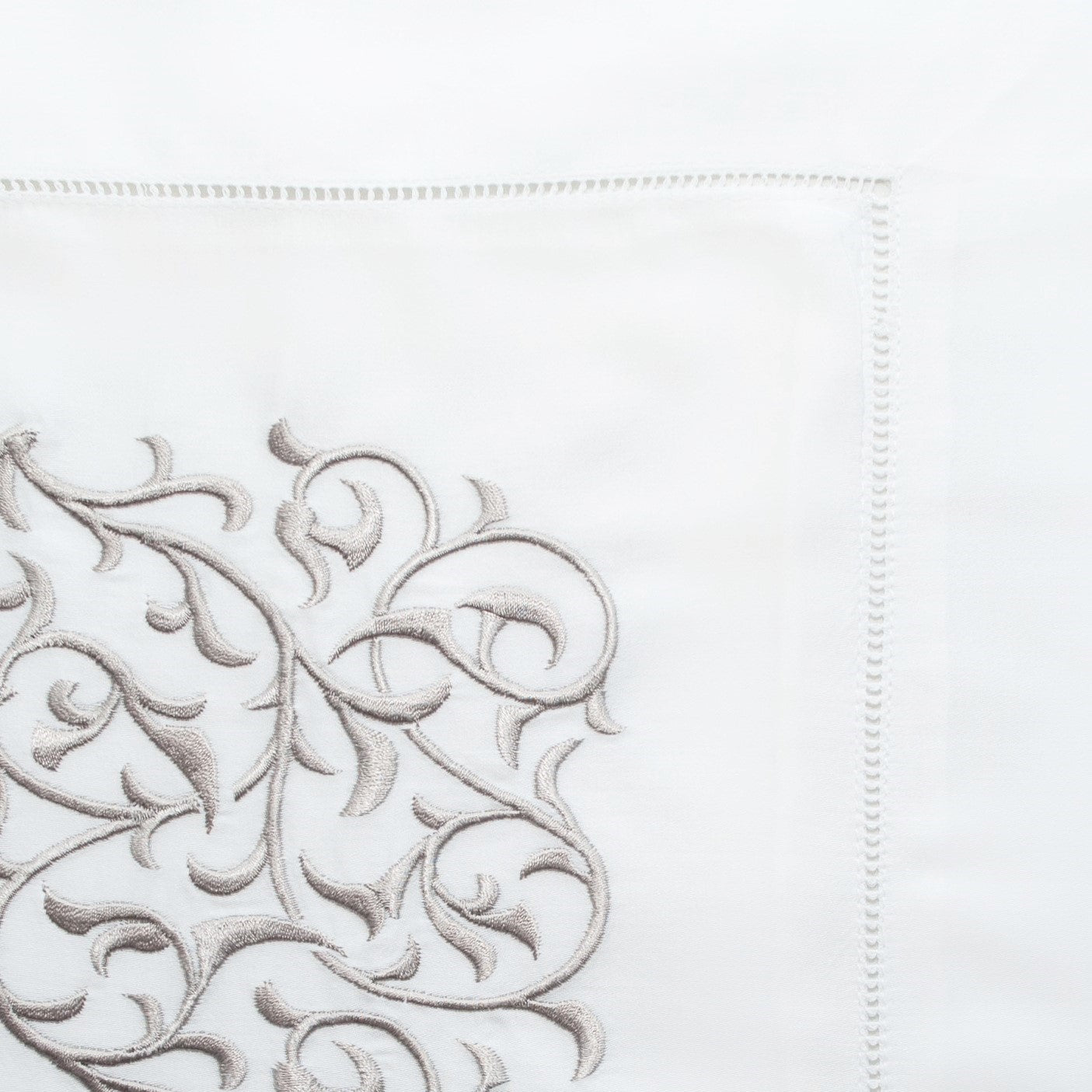 Jasmine Pair Of Pillowcases