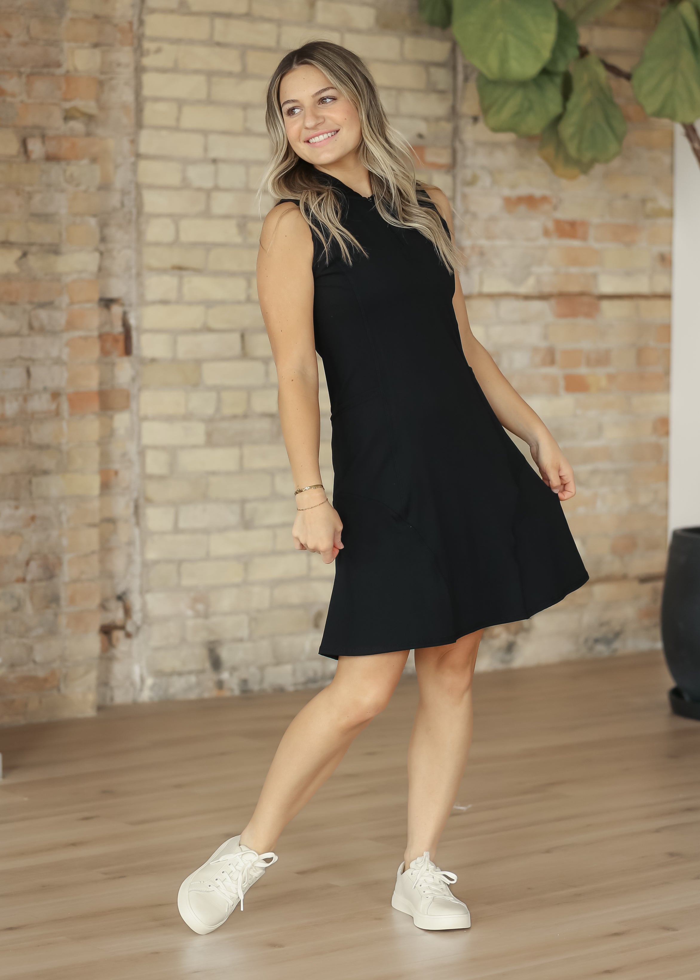 Joss Sleeveless Athletic Midi Dress