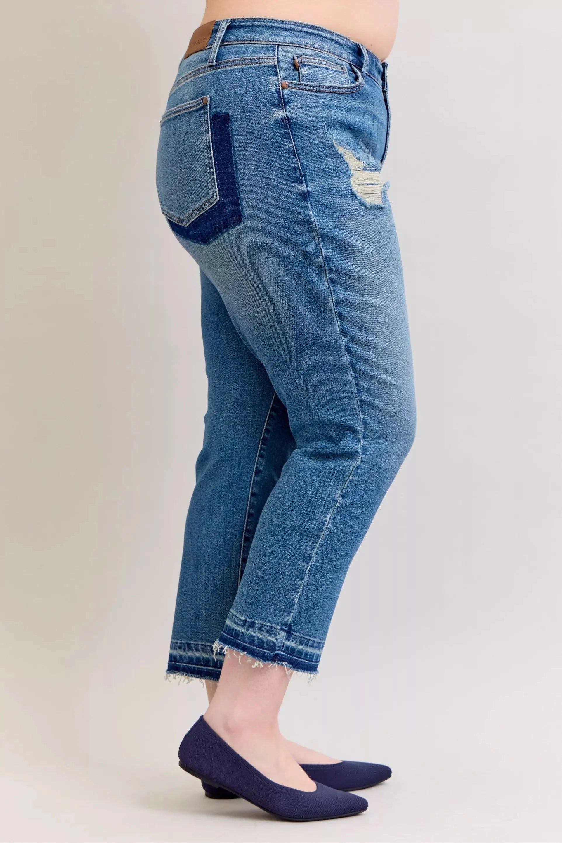 Judy Blue Full Size Mid Rise Bf Patch & Repair Destroy Release Hem Jeans | Includes Plus Size