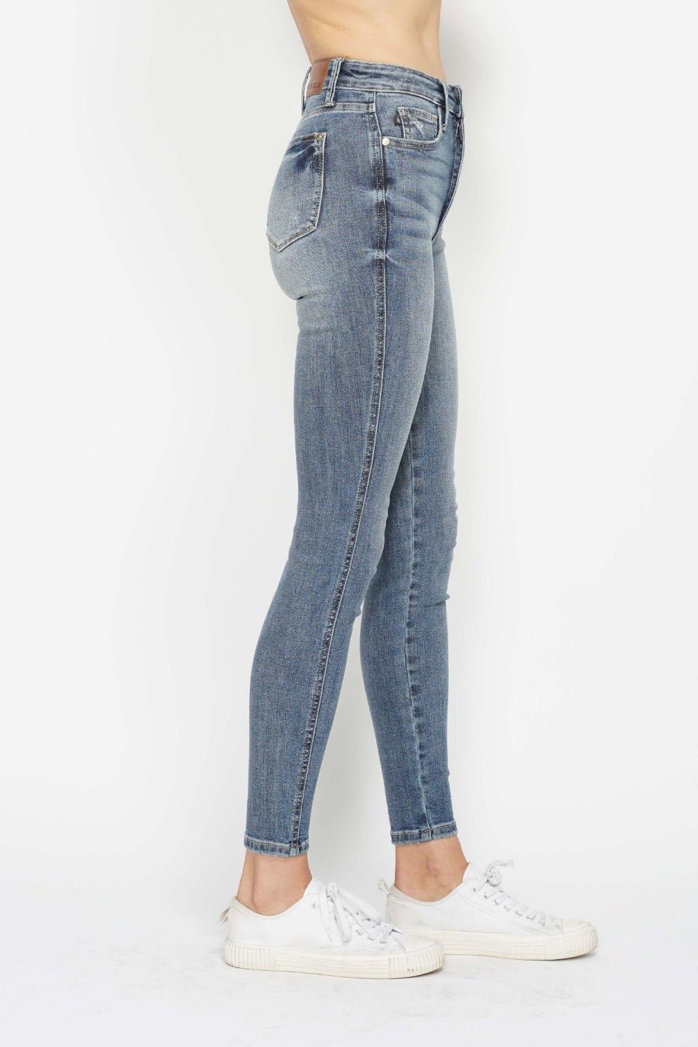 Judy Blue Full Size Tummy Control Contrast Wash Skinny Jeans | Includes Plus Size