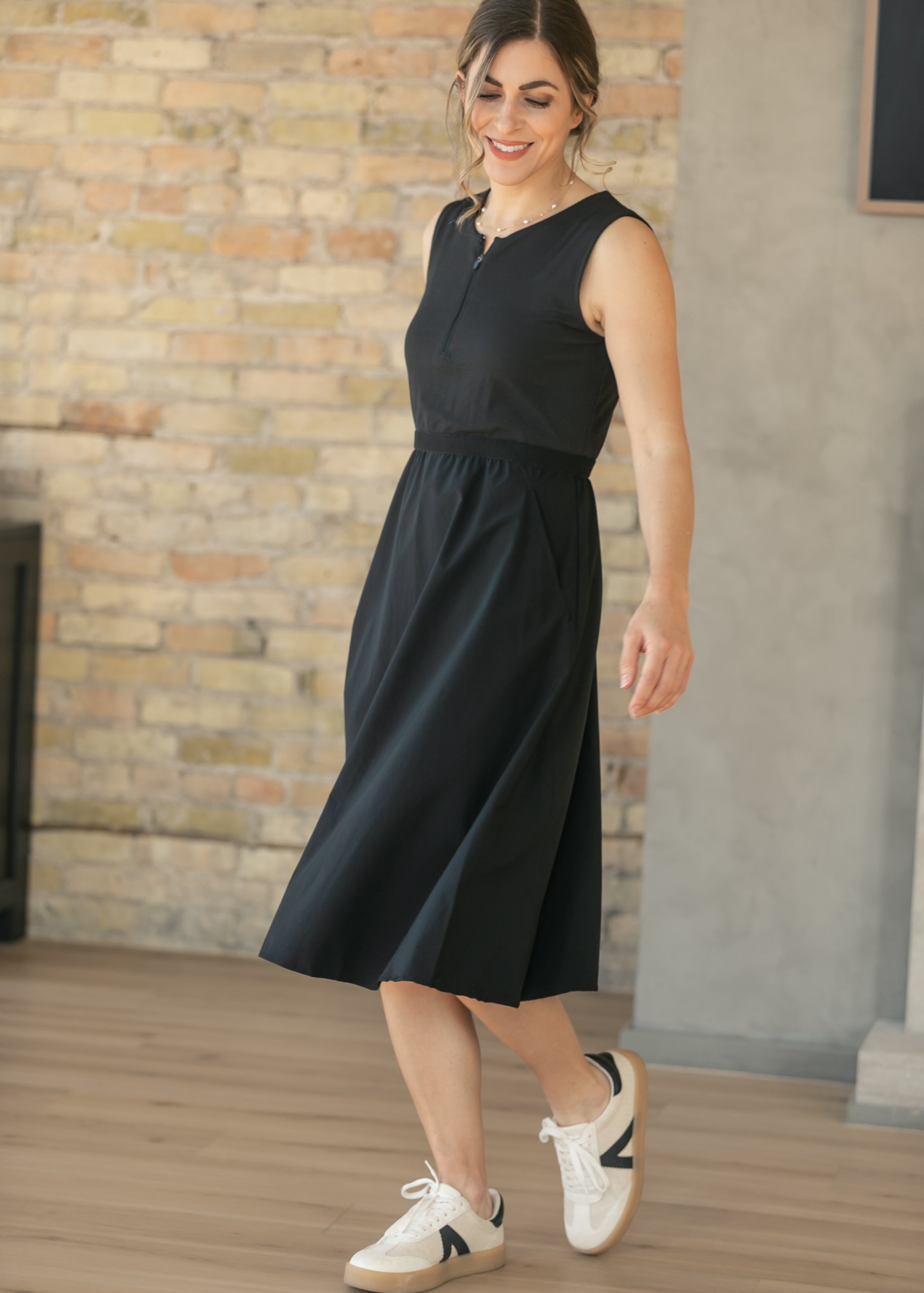 Kitt Sleeveless Midi Dress