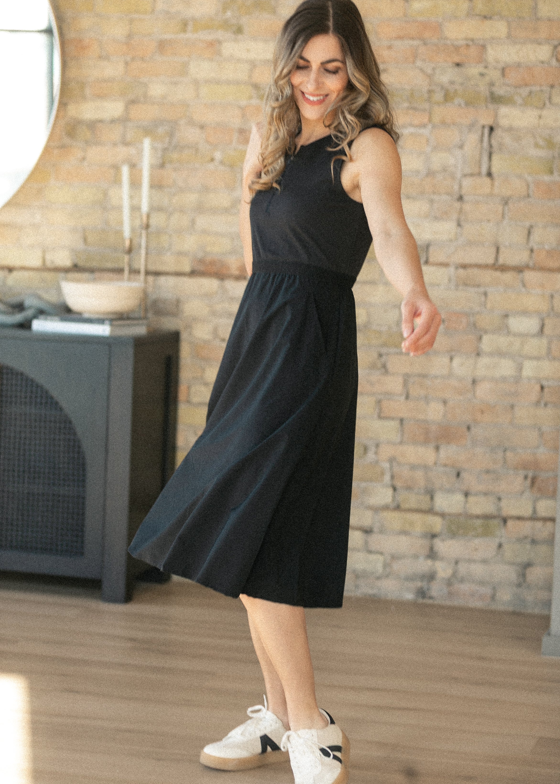 Kitt Sleeveless Midi Dress