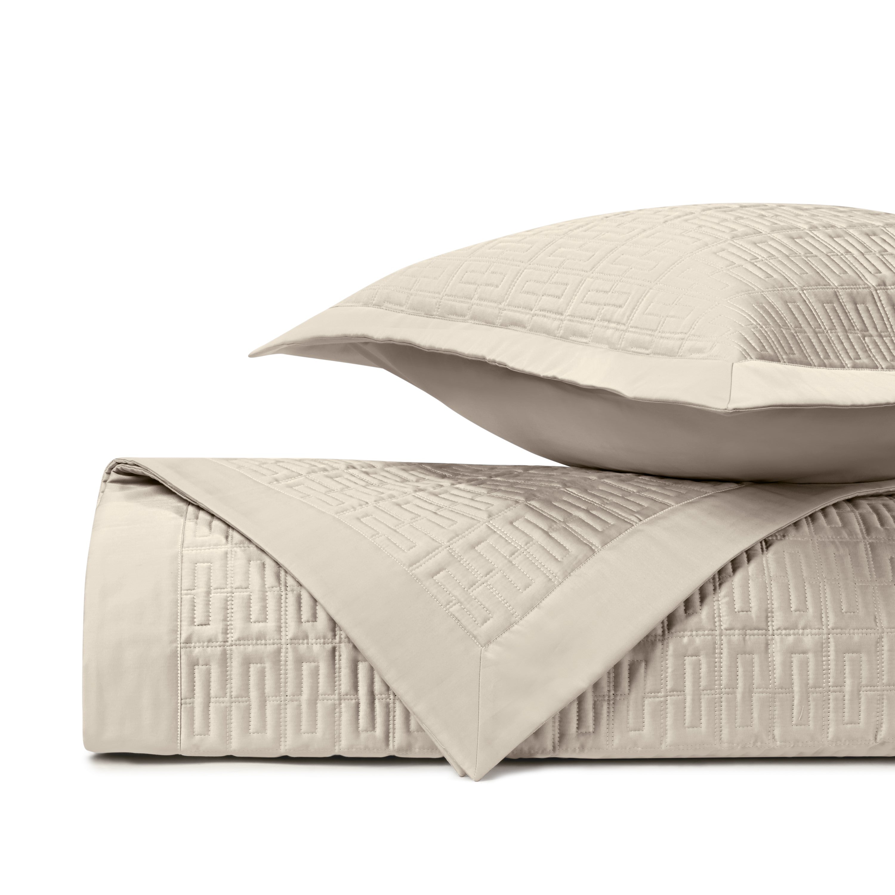 Londres Quilted Coverlet Set