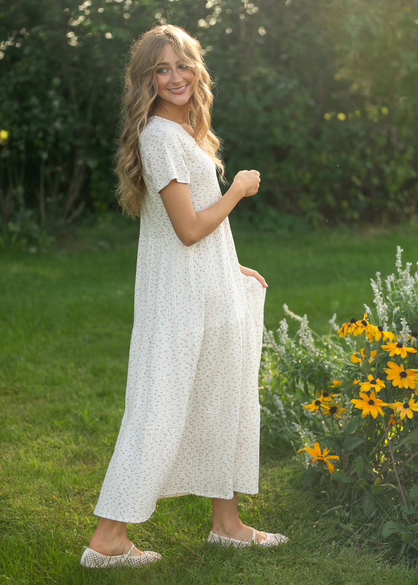 Melanie White Floral Tiered Midi Dress