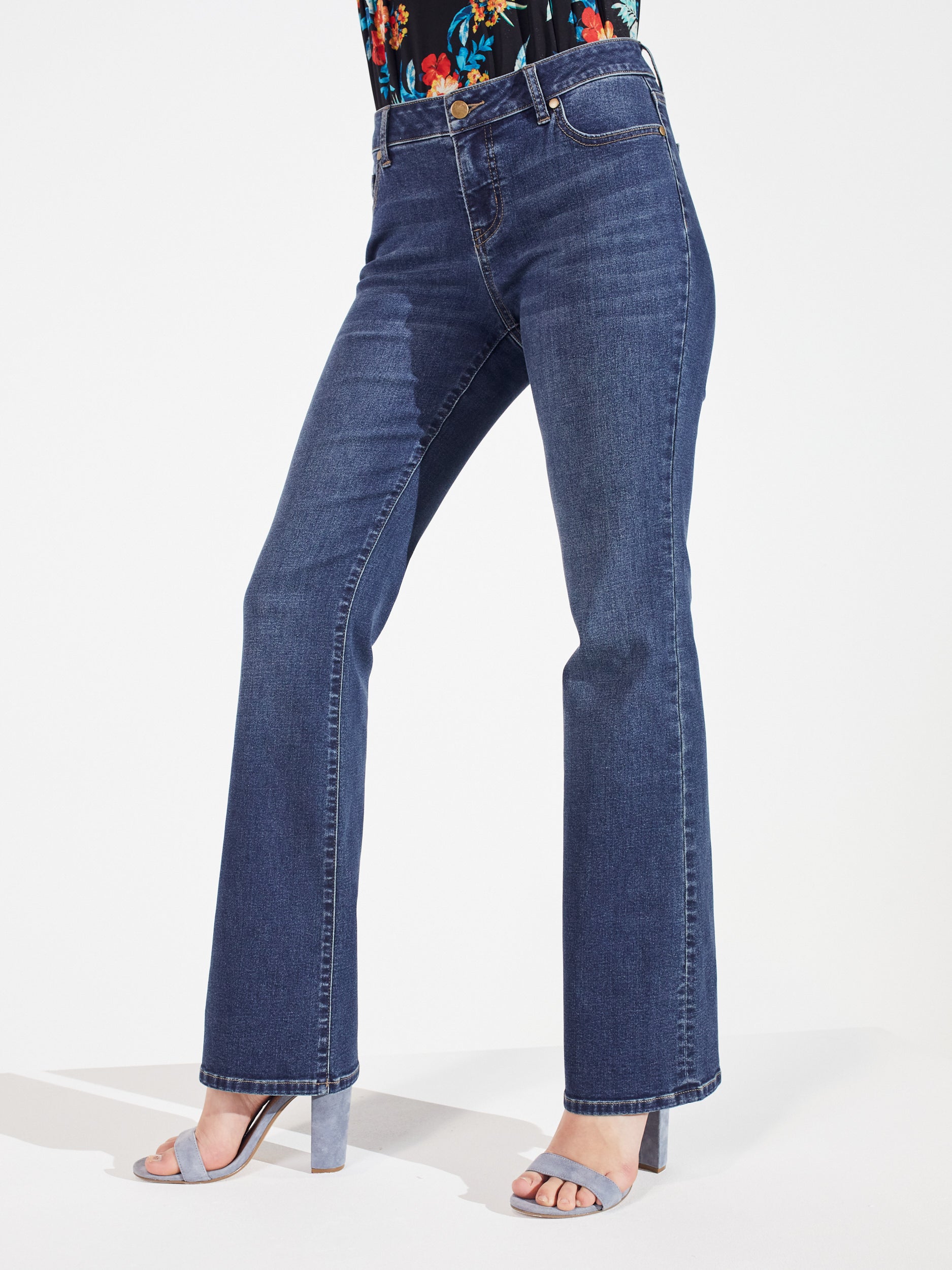 Westport Signature High Rise Modern Flare Leg Jeans – Dressbarn