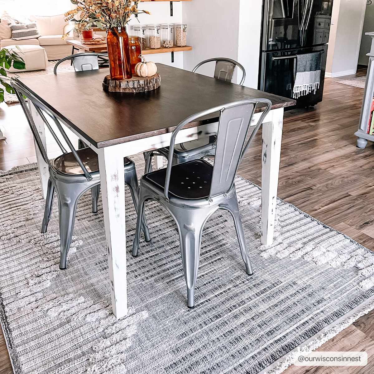 Maulawin High-low Rustic Rug