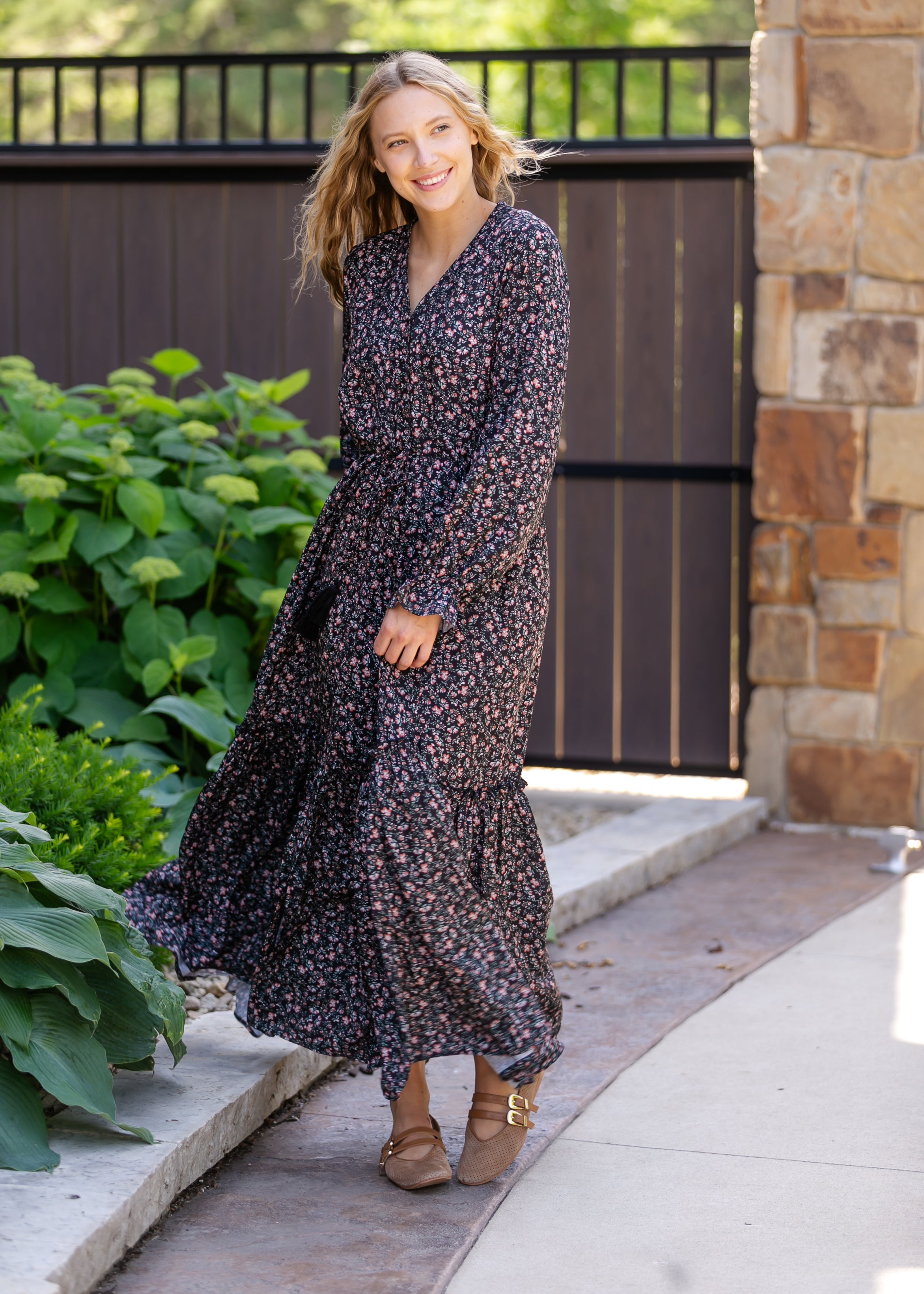 Evangeline Floral Maxi Dress - Final Sale