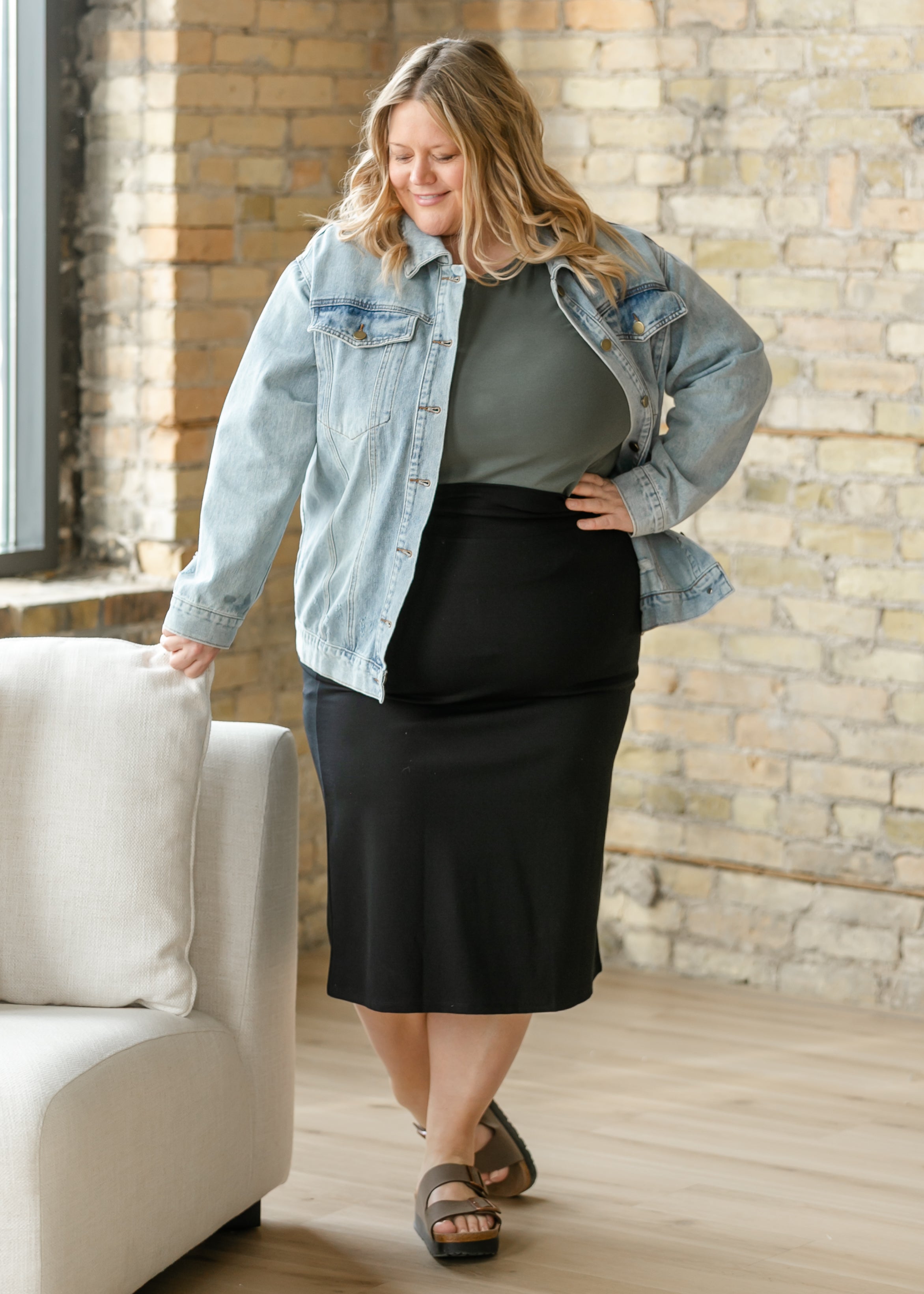 Quinn Black Knit Midi Skirt