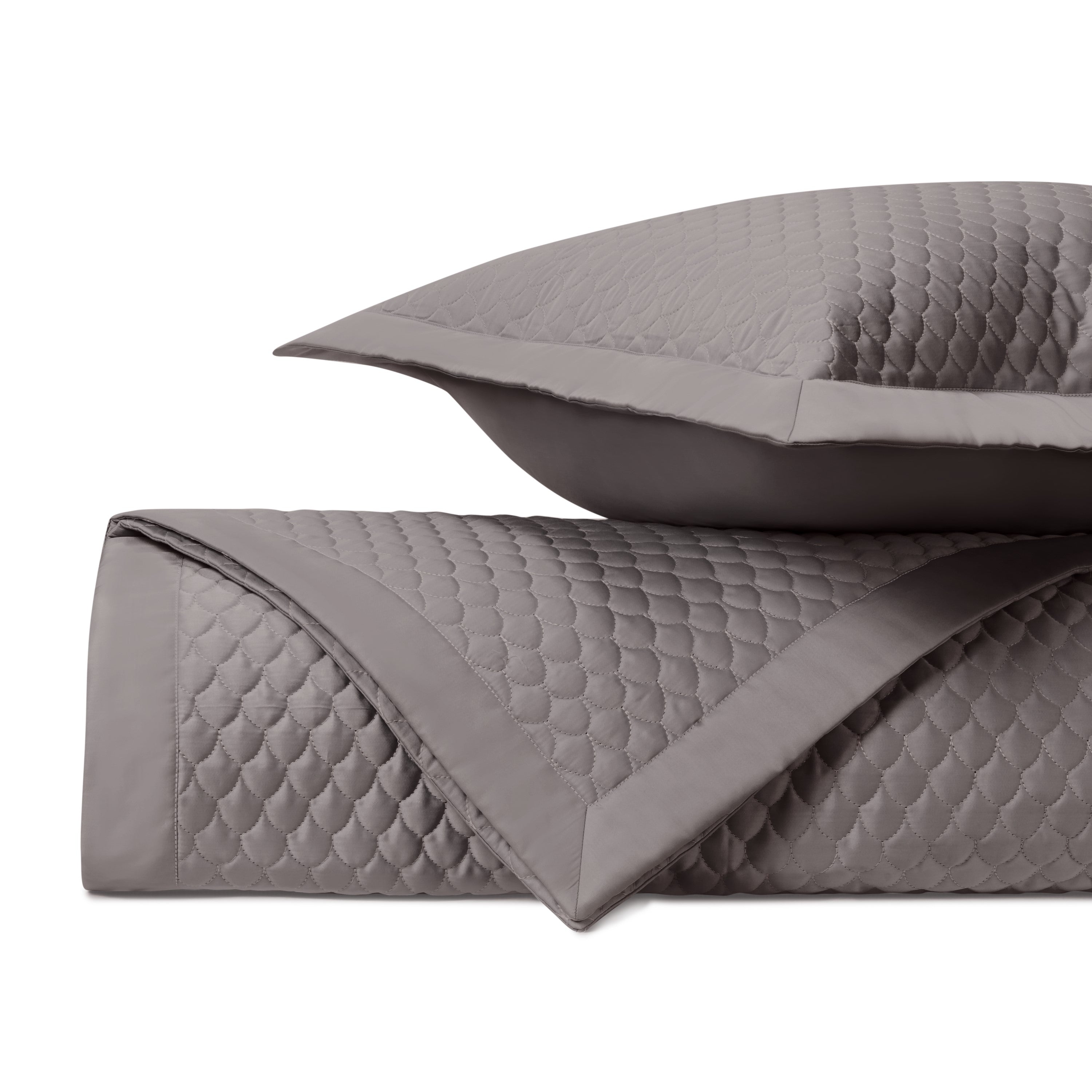 Raindrop Quilted Coverlet