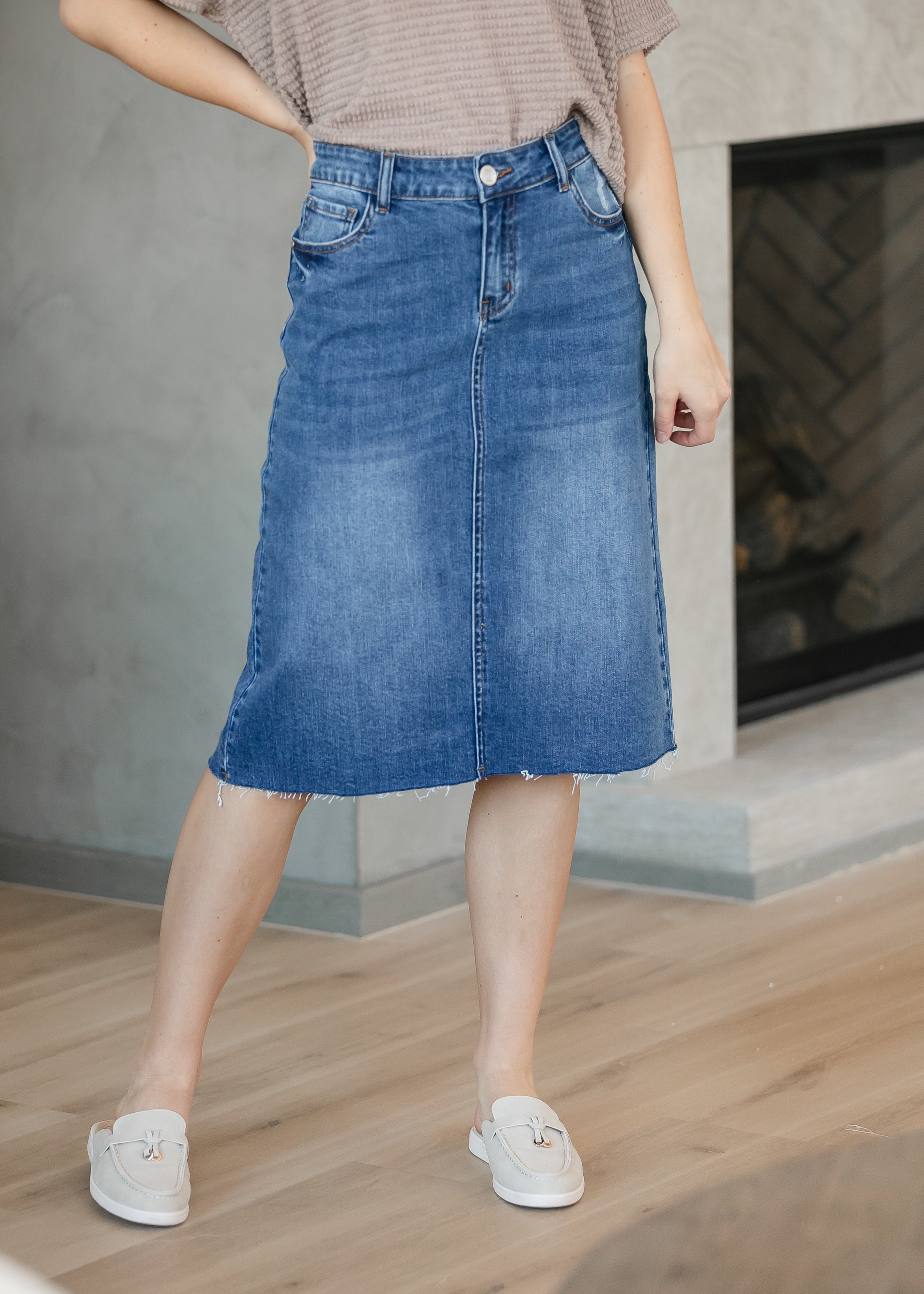 Rylin Raw Hem Midi Skirt - Final Sale