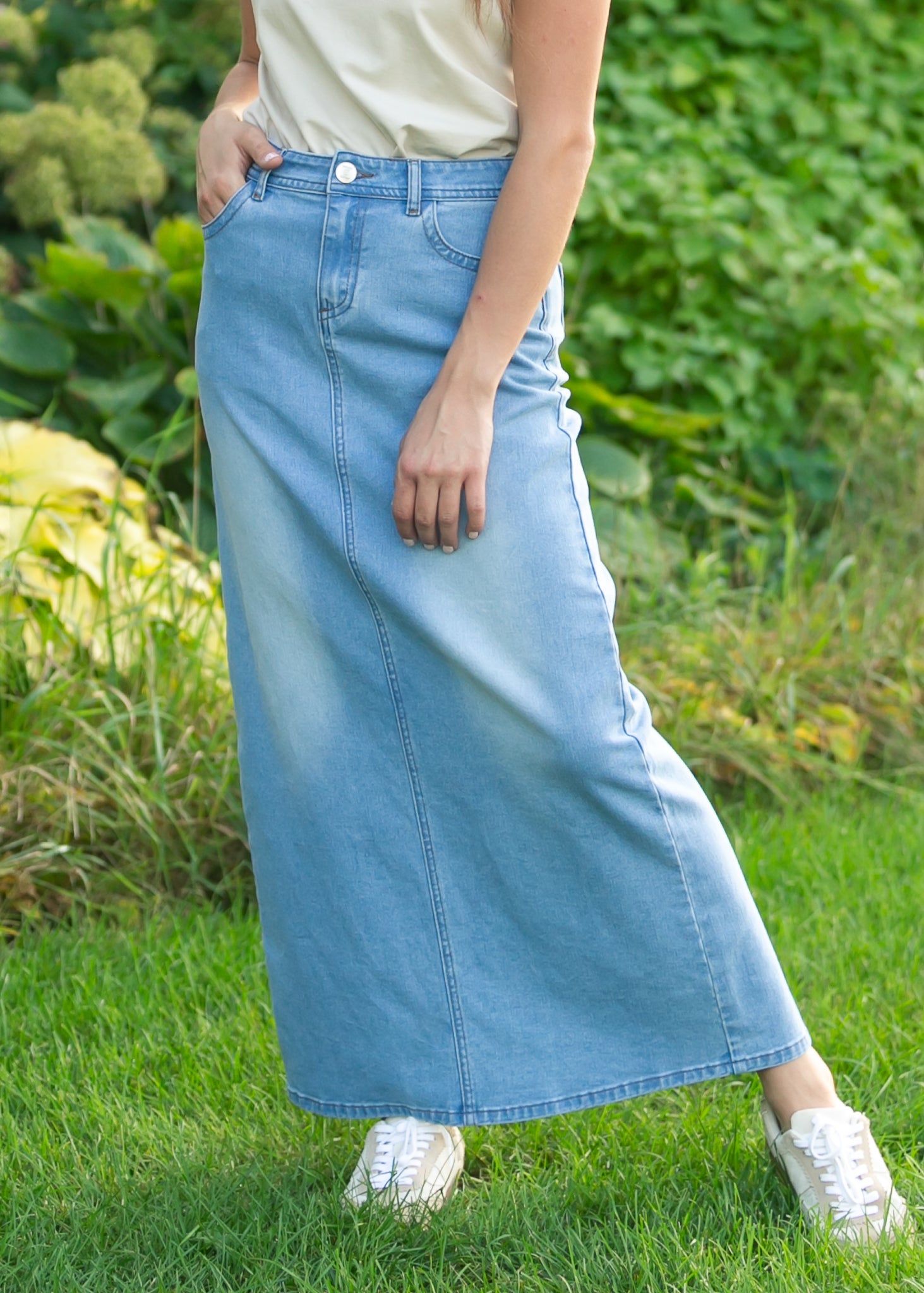 Stella Light Wash Maxi Denim Skirt | Includes Plus Size