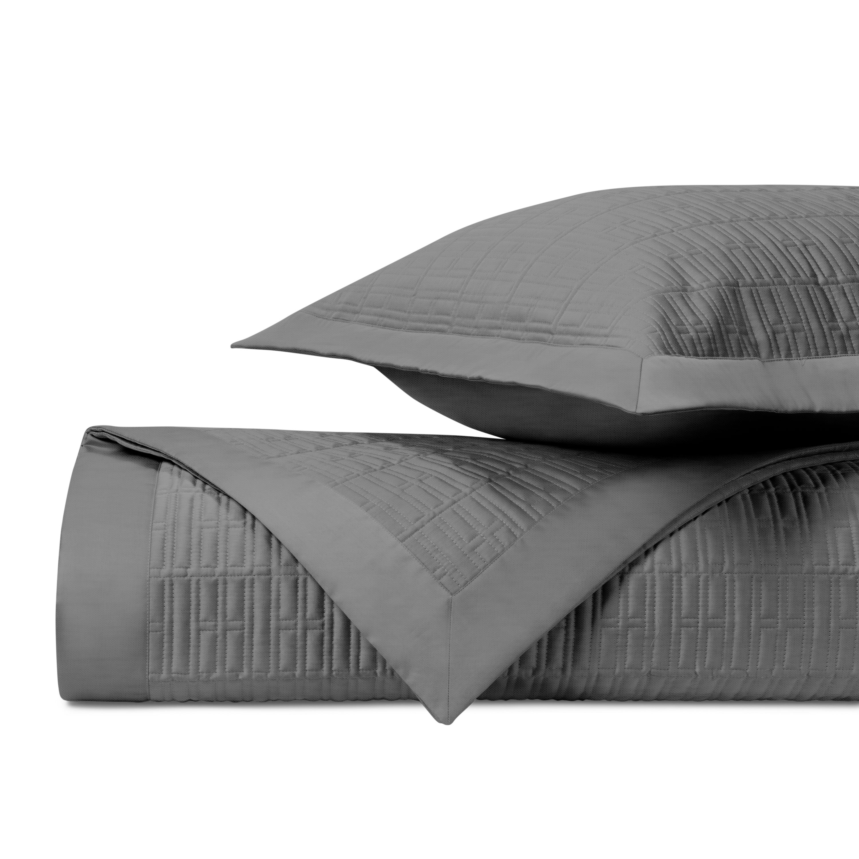 Leonardo Quilted Coverlet Set