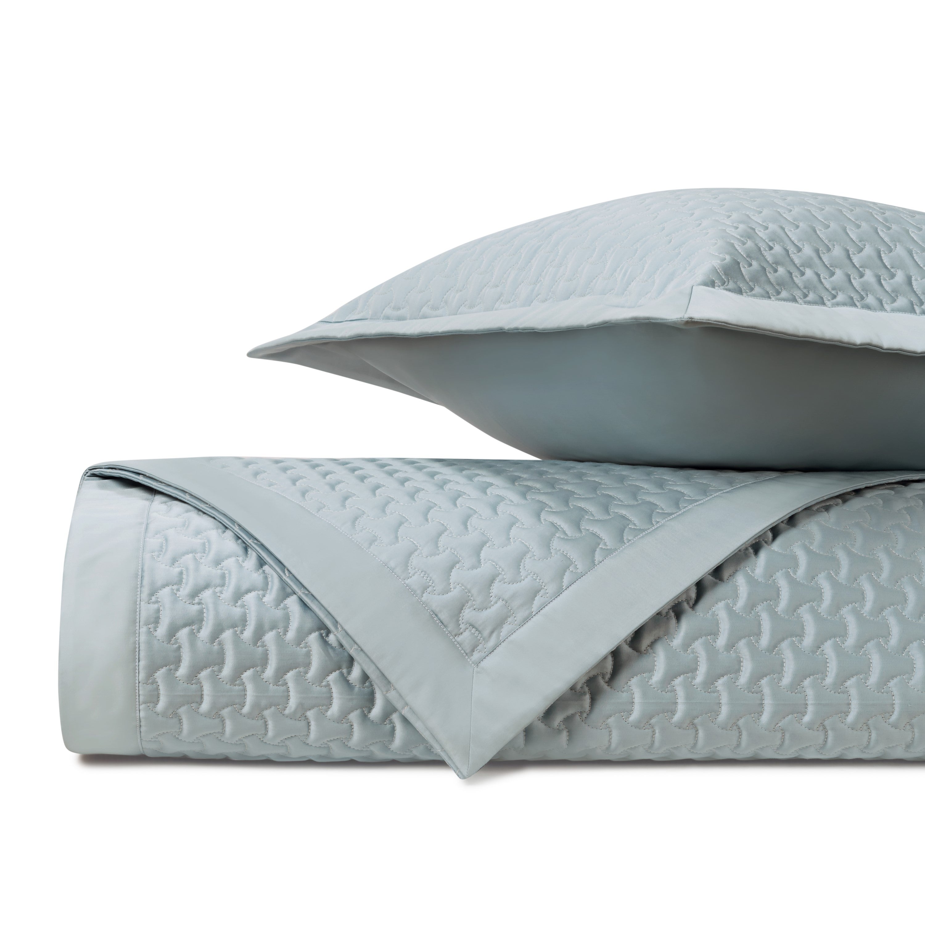 Trinity Quilted Coverlet (euro) Set