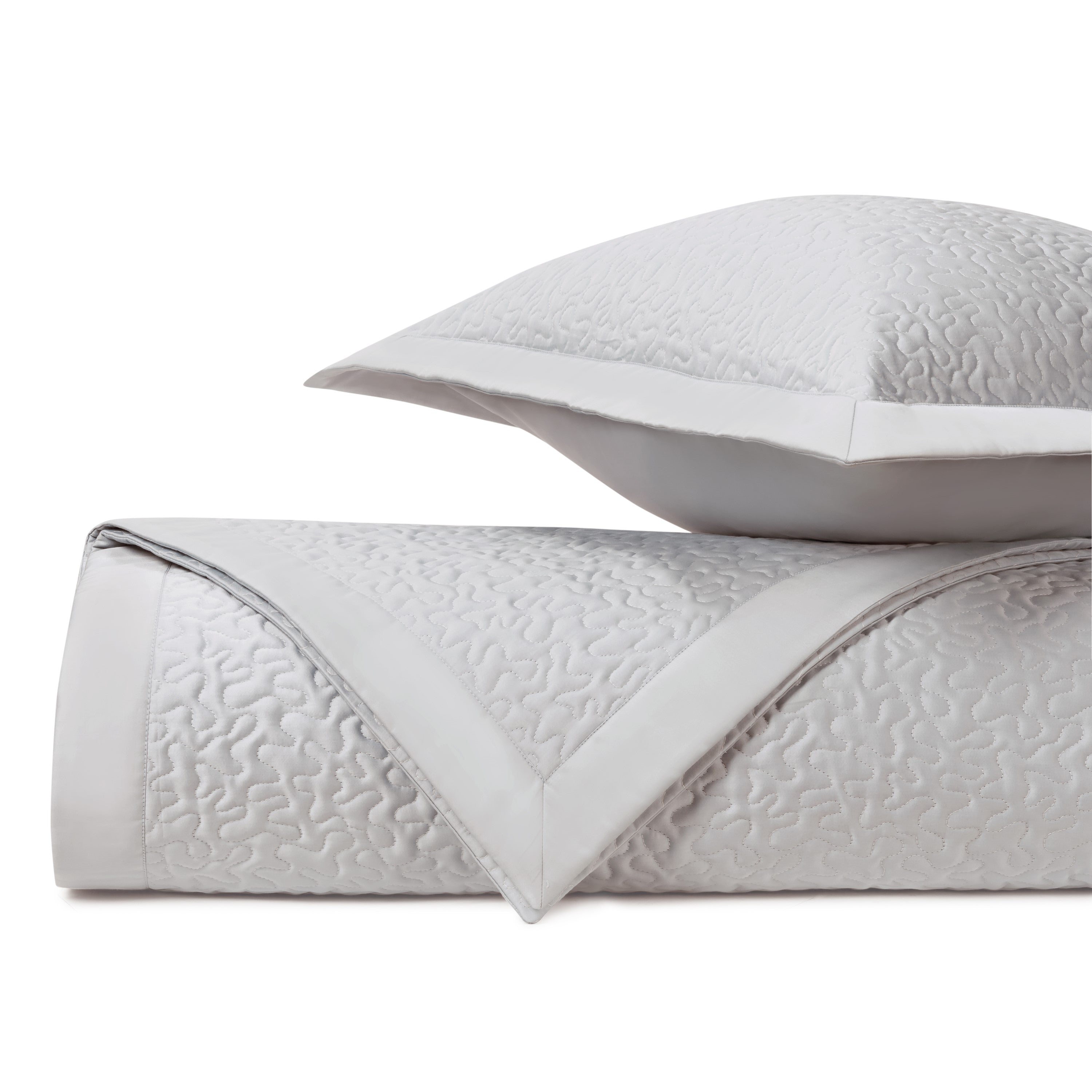 Vermicelli Quilted Coverlet (euro) Set