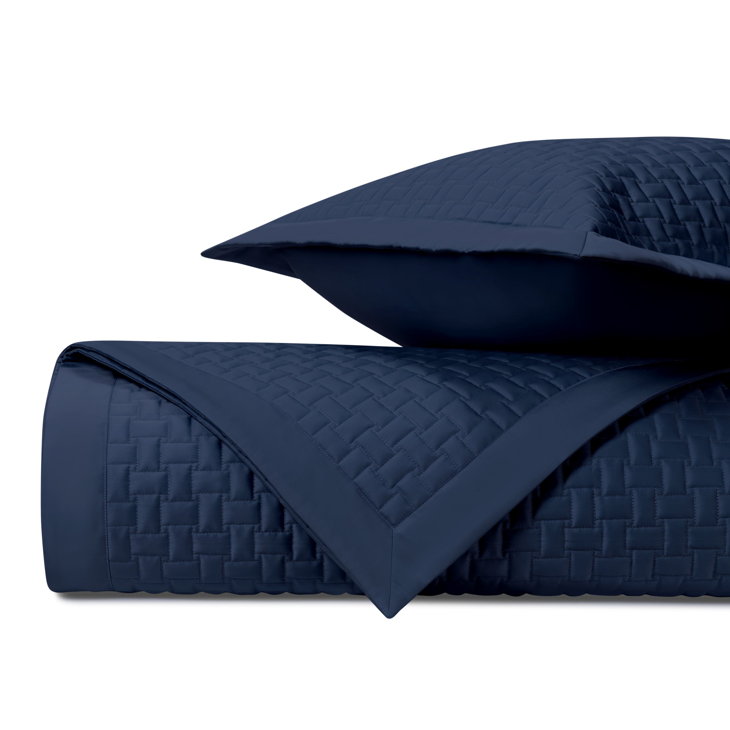Wicker Quilted Coverlet Set