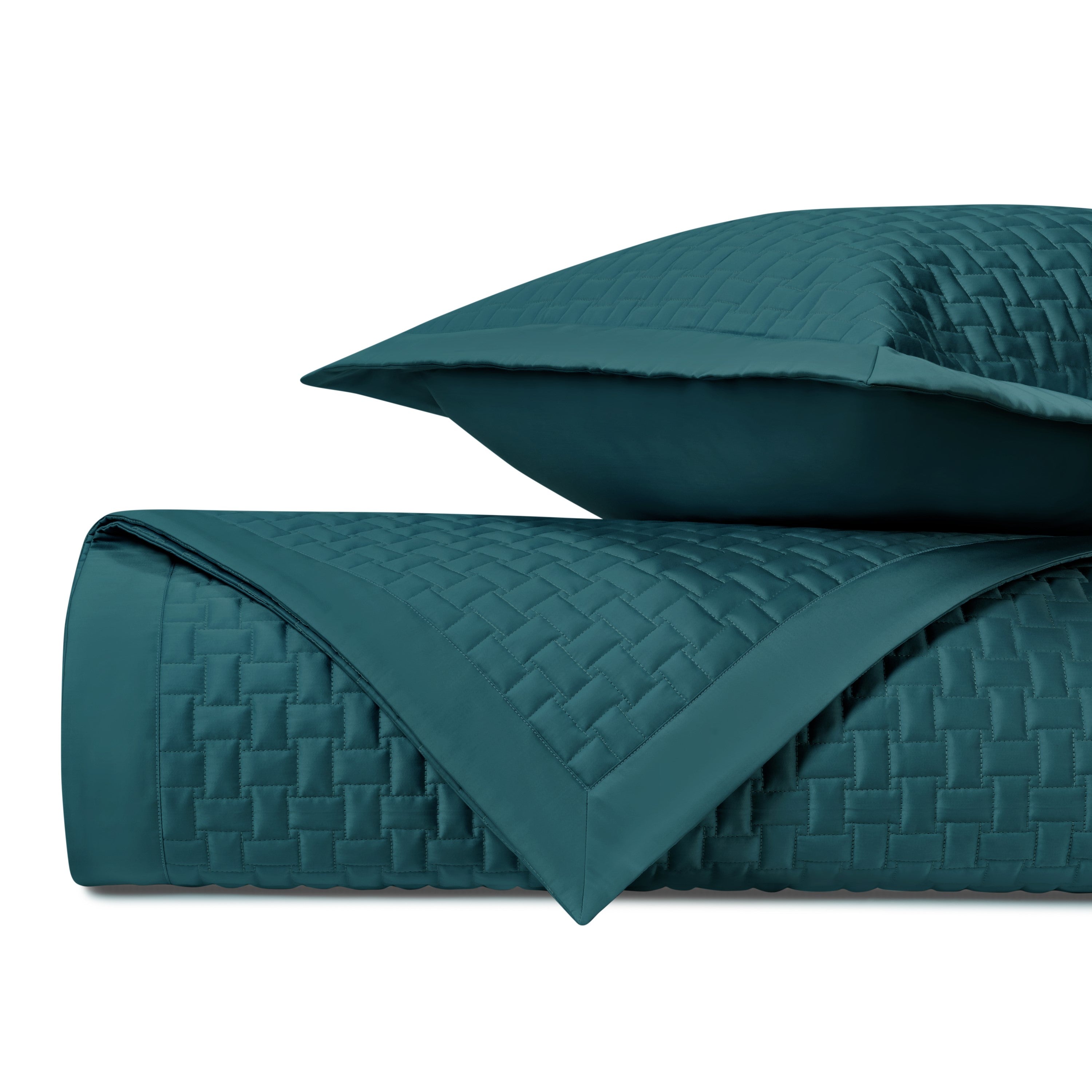 Wicker Quilted Coverlet Set