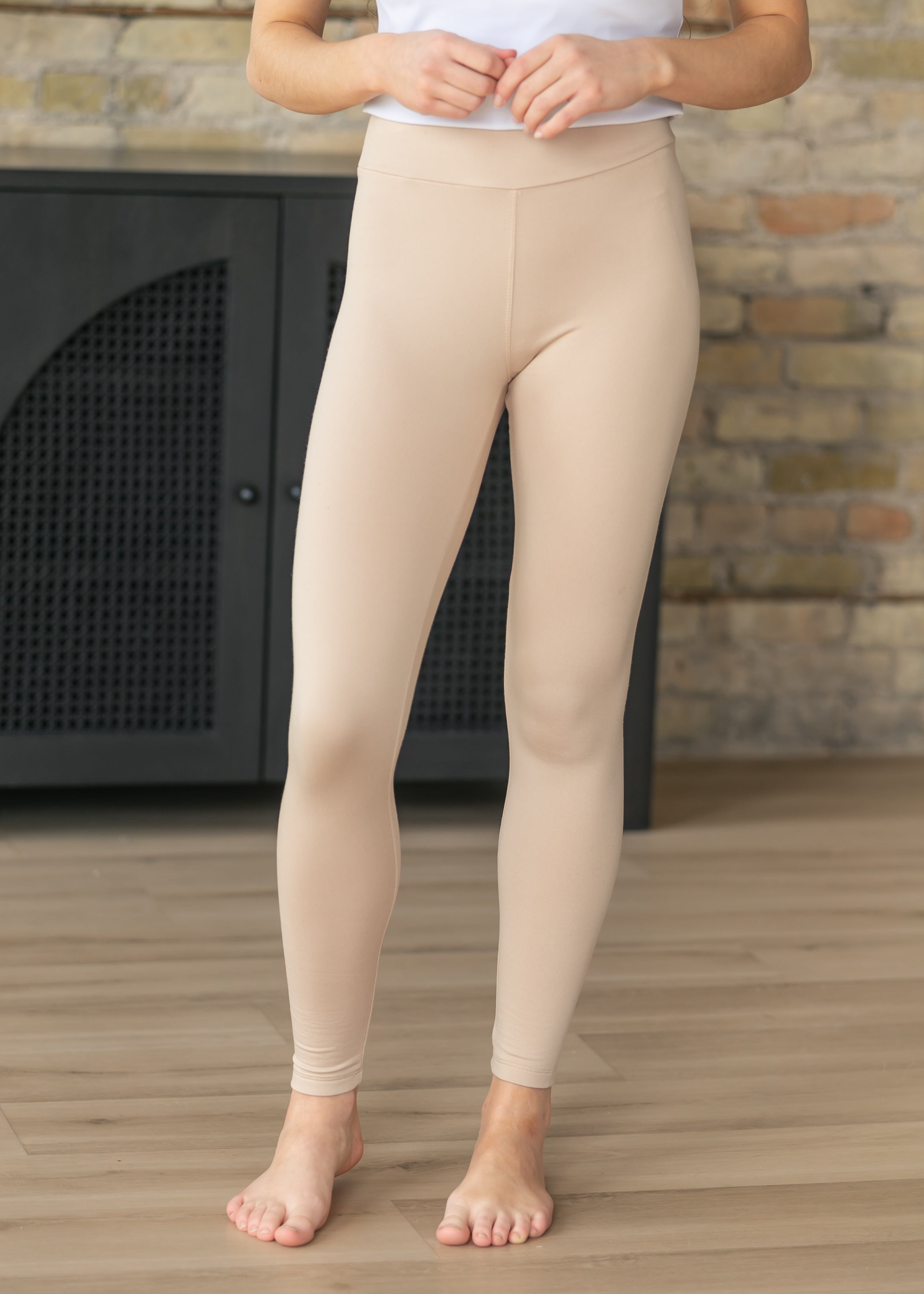 Women's Natural No Cling Leggings